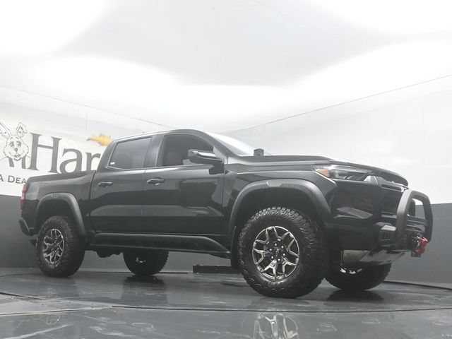 New 2026 Chevrolet Colorado ZR2 w/ Off-Road Front Bumper Package AWD/4WD image 2
