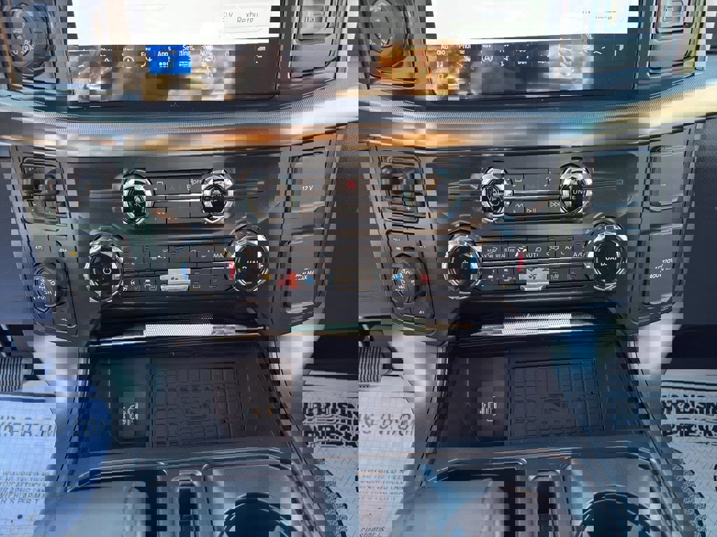 New 2026 Ford F150 Lariat w/ Equipment Group 501A Mid image 16