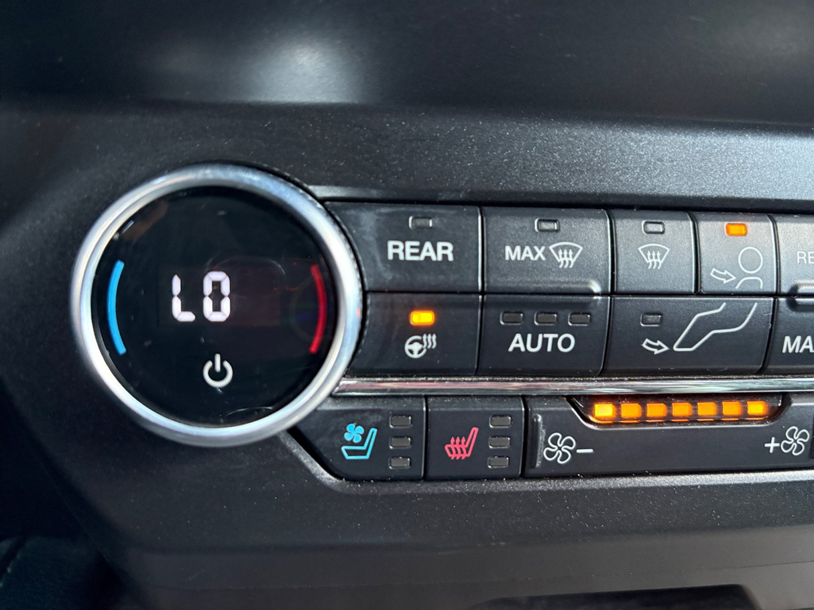 Used 2021 Ford Expedition Max Limited RWD image 27