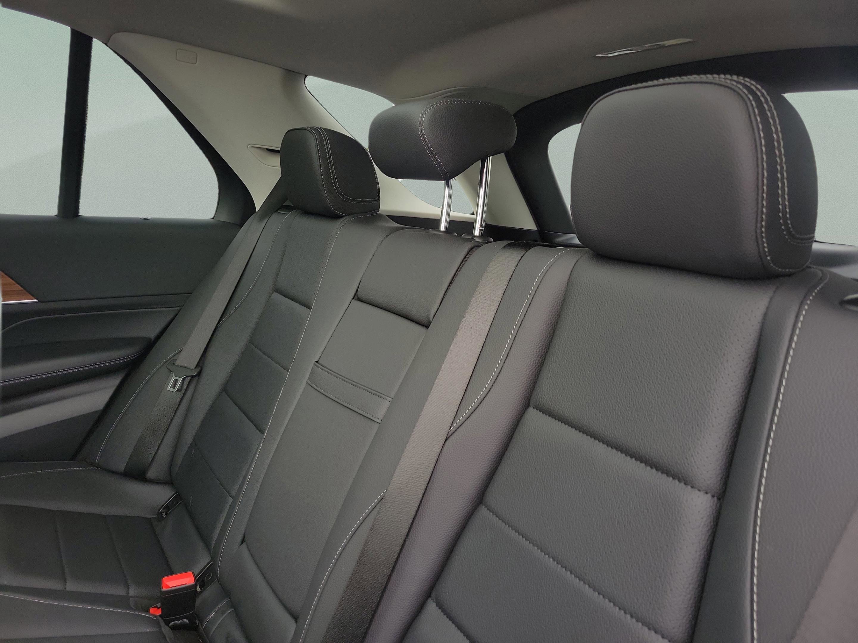 Certified 2026 Mercedes-Benz GLE 350 4MATIC image 5