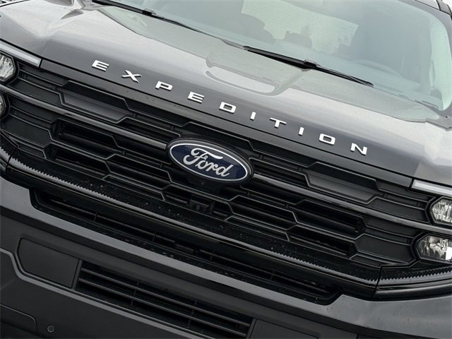 New 2026 Ford Expedition Max Active image 3