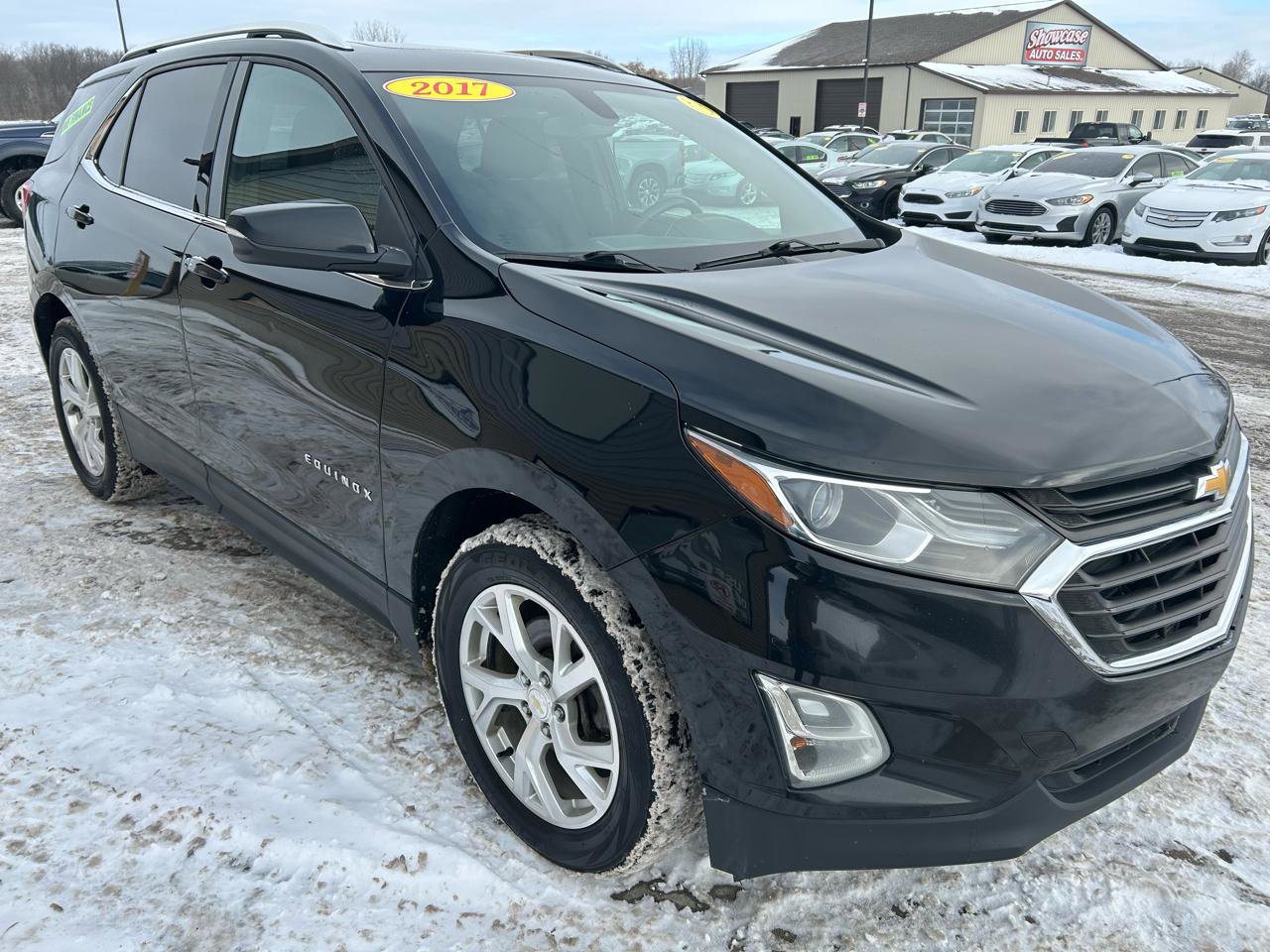 Used 2018 Chevrolet Equinox LT image 3