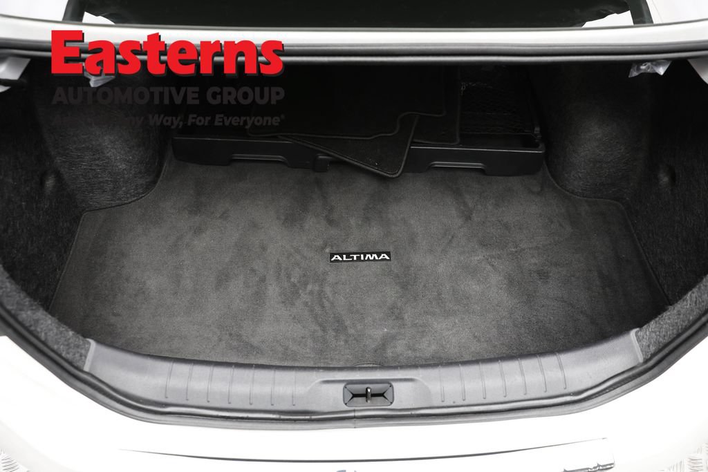Used 2023 Nissan Altima 2.5 SV AWD/4WD image 9