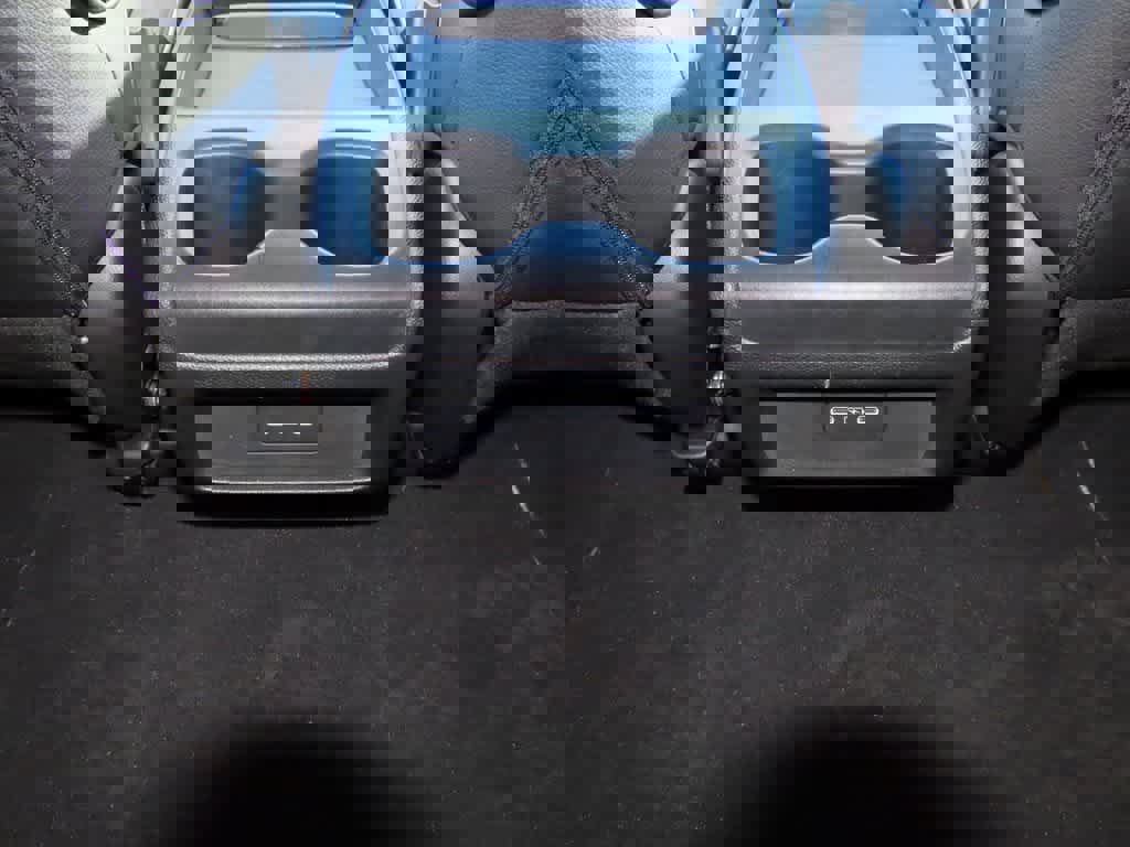 Certified 2025 Honda Odyssey Touring image 27