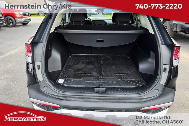 Used 2023 Kia Sportage LX image 25