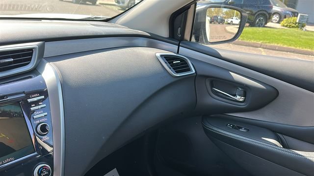 Certified 2024 Nissan Murano SV w/ SV Midnight Edition Package AWD/4WD image 20