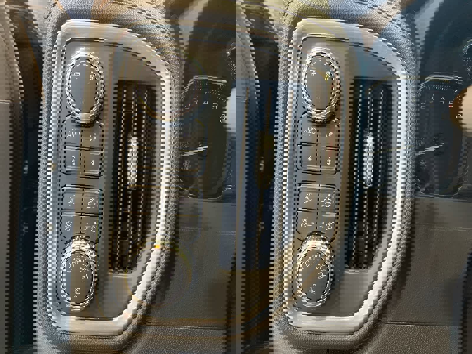 Used 2019 GMC Sierra 1500 Elevation image 14