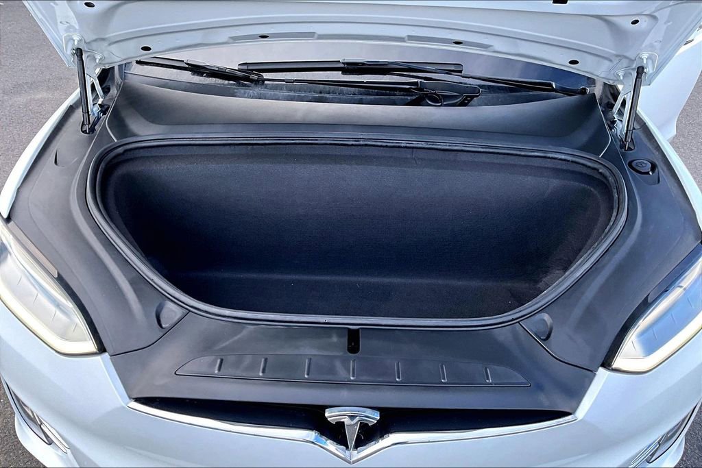 Used 2019 Tesla Model X Long Range image 10