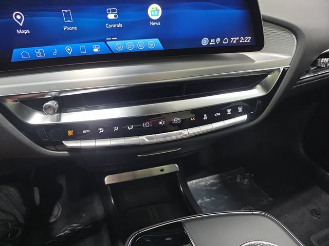 New 2026 Cadillac Lyriq Luxury w/ LPO, Floor Liner Package AWD/4WD image 21
