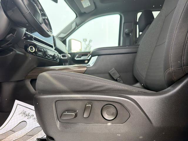 Used 2024 Chevrolet Silverado 1500 RST w/ Z71 Off-Road Package image 14