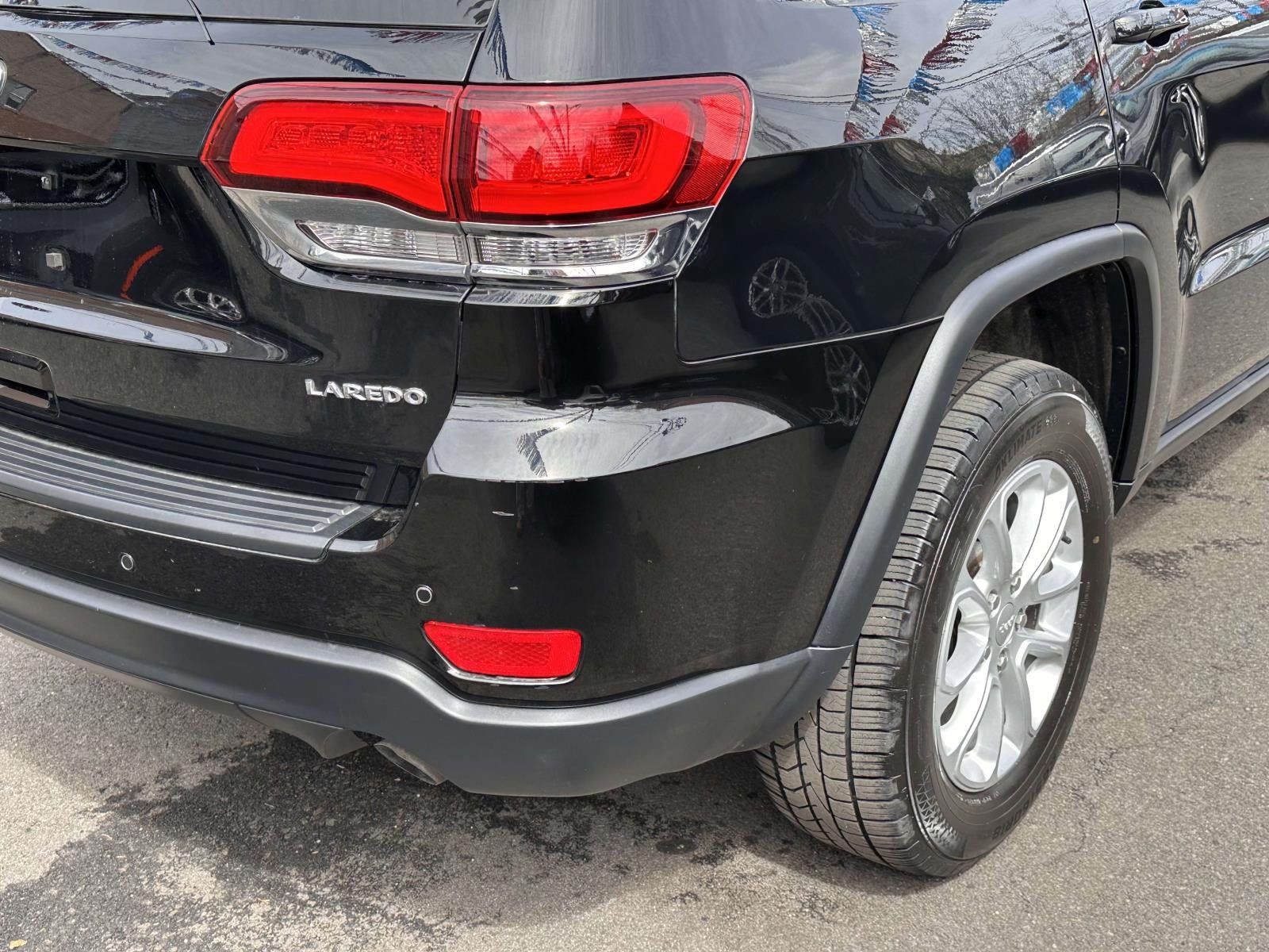 Used 2022 Jeep Grand Cherokee Laredo E w/ Security & Convenience Group AWD/4WD image 12