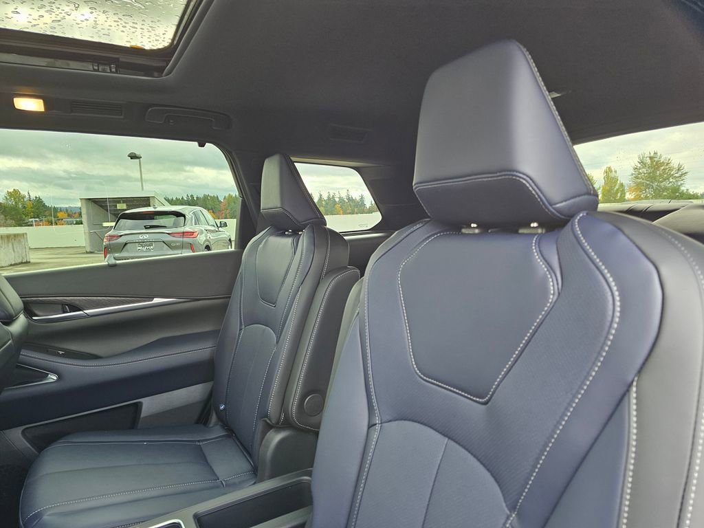 New 2026 INFINITI QX60 Sport image 19