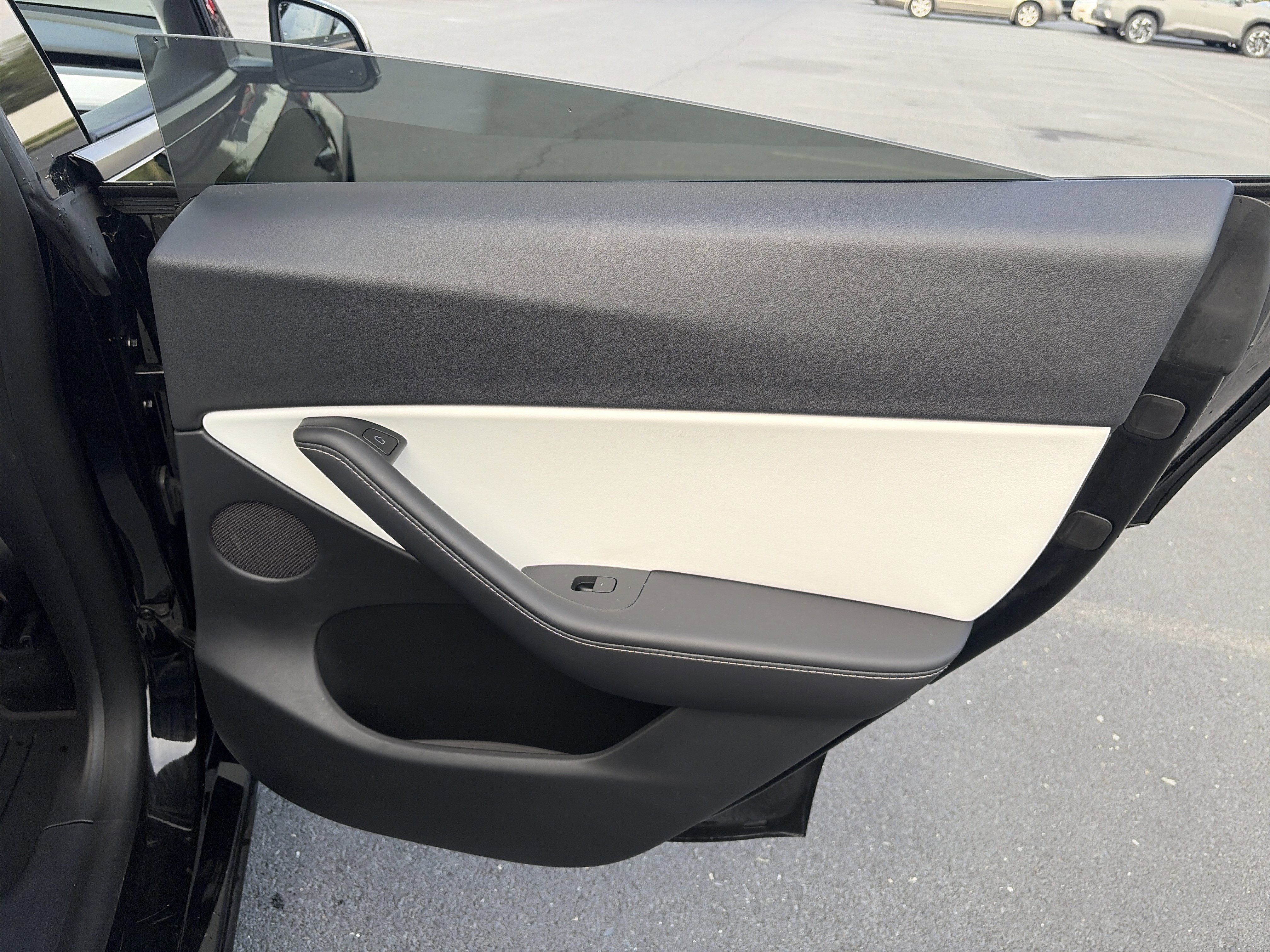 Used 2021 Tesla Model Y Long Range image 31