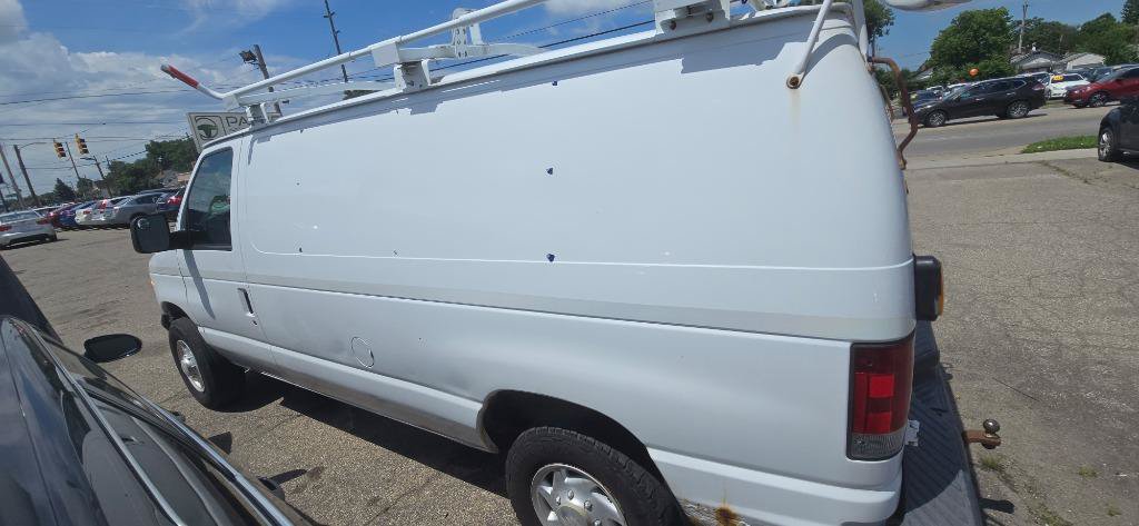 Used 2007 Ford E-250 and Econoline 250 RWD image 8