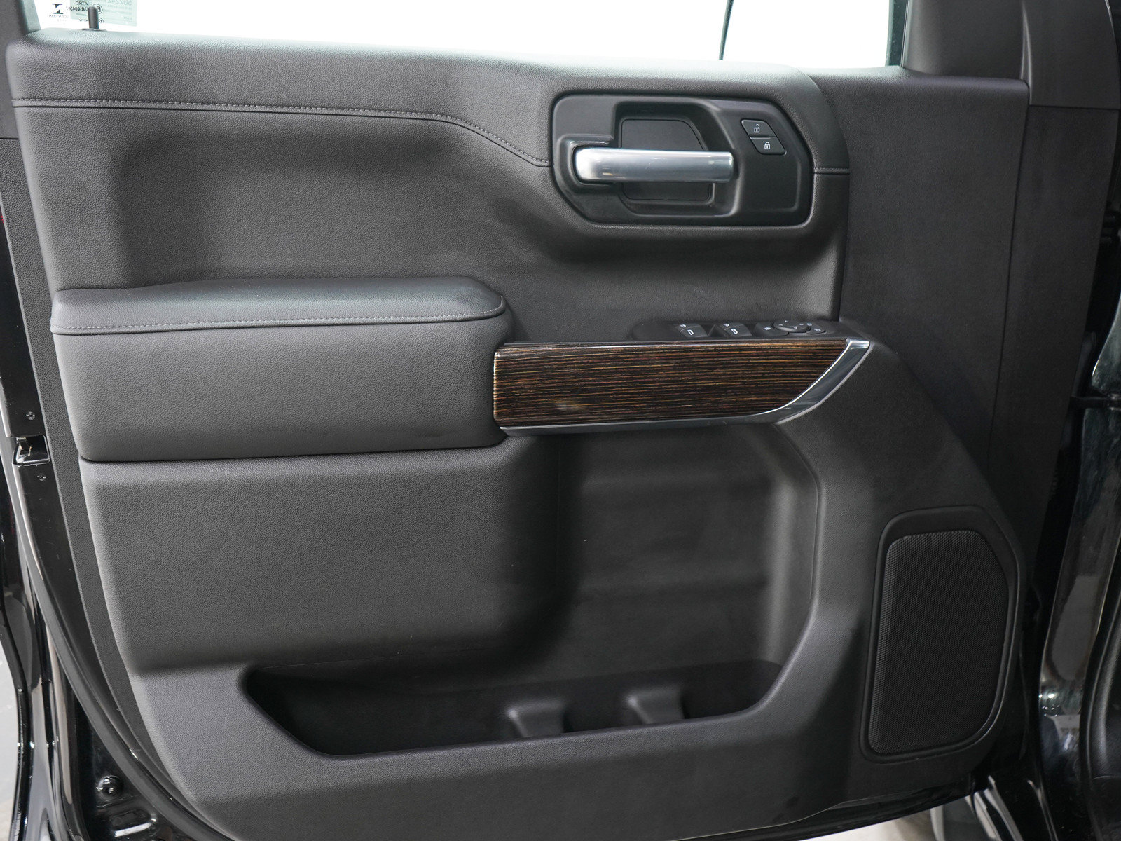 Used 2019 GMC Sierra 1500 SLE w/ SLE Value Package AWD/4WD image 21