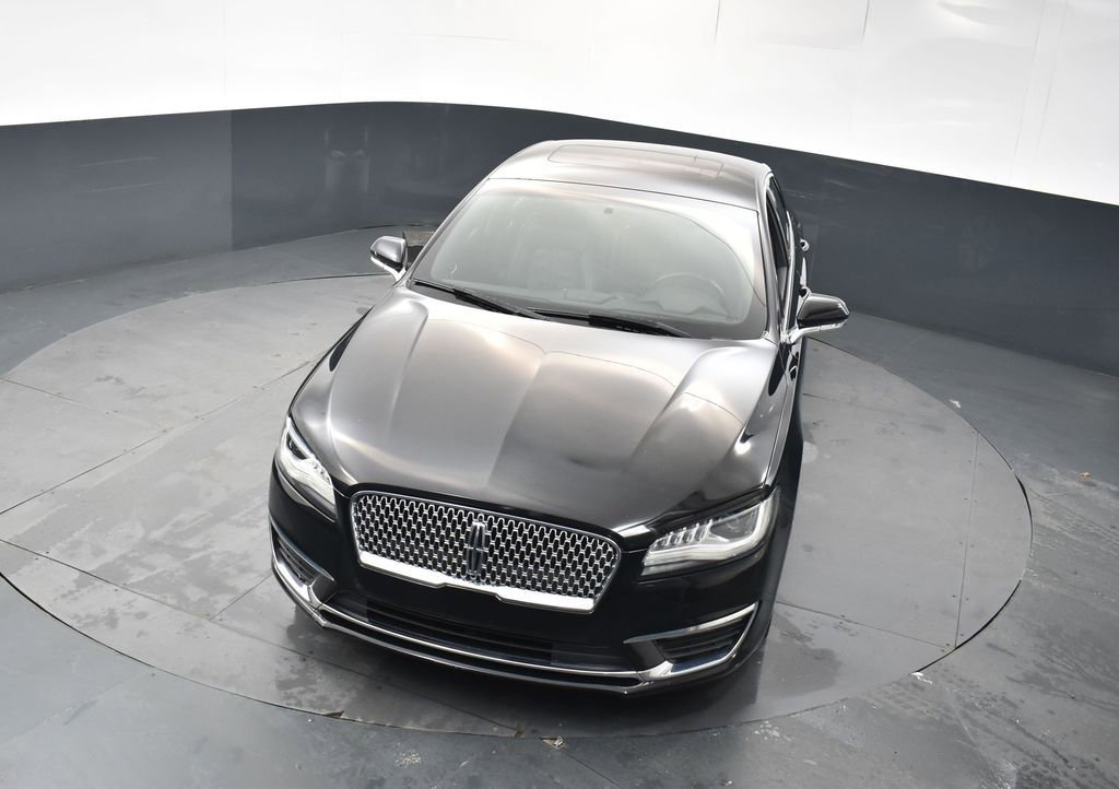 Used 2017 Lincoln MKZ Select image 30