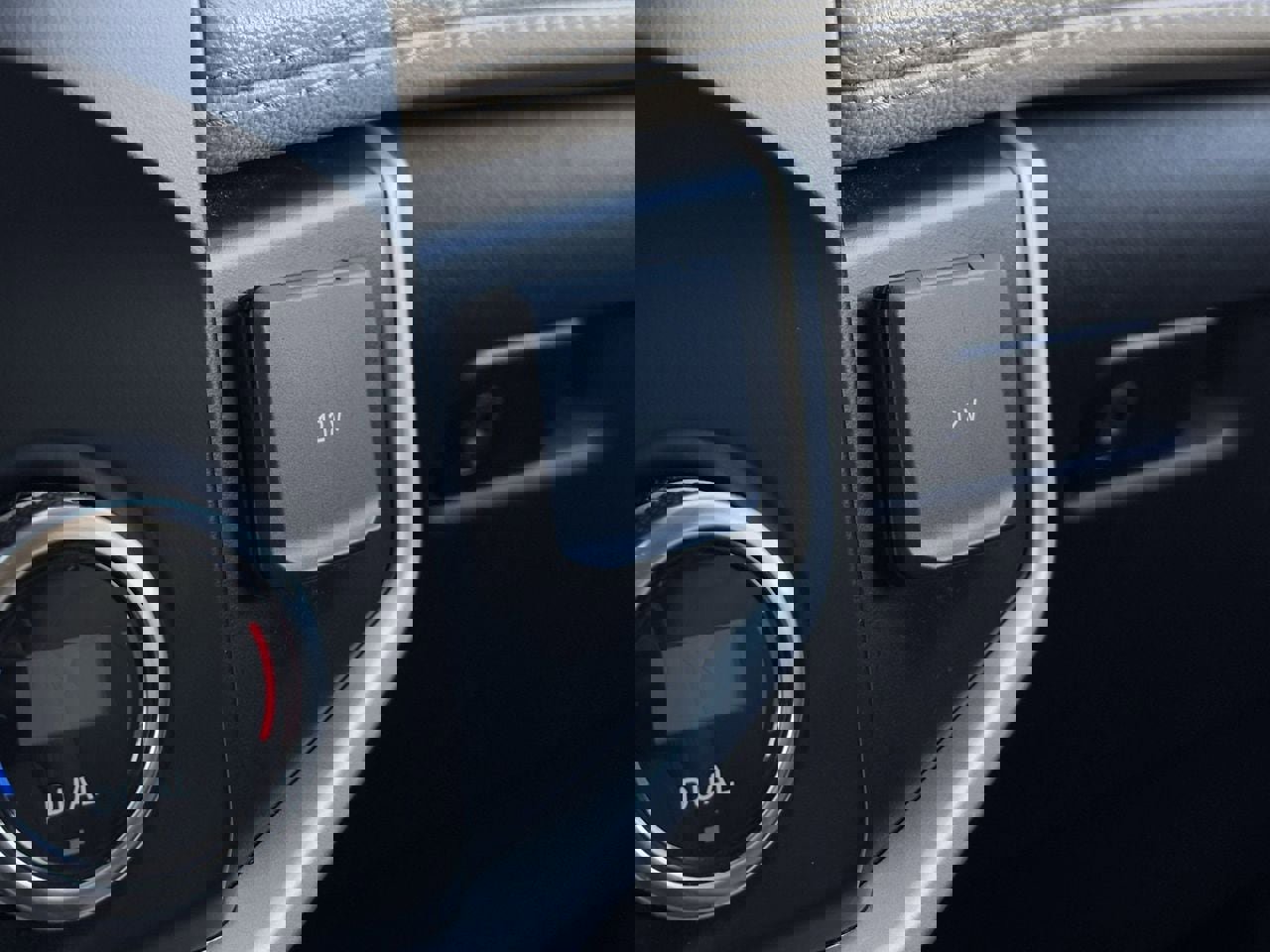 Used 2024 Ford Expedition Max Limited image 22