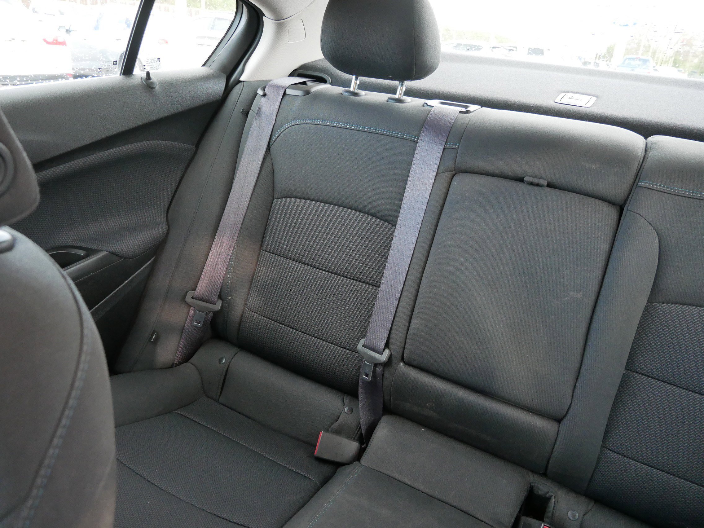 Used 2017 Chevrolet Cruze LT FWD image 12