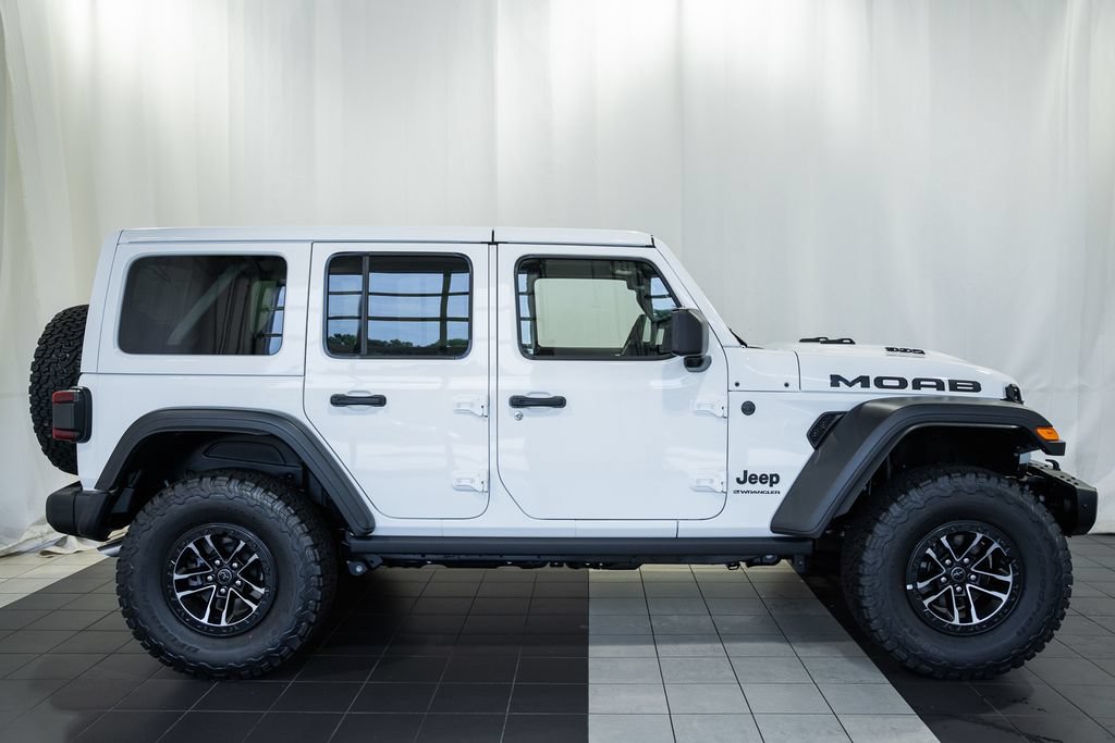 New 2026 Jeep Wrangler Unlimited Rubicon 392 w/ Quick Order Package 27X Moab AWD/4WD image 3