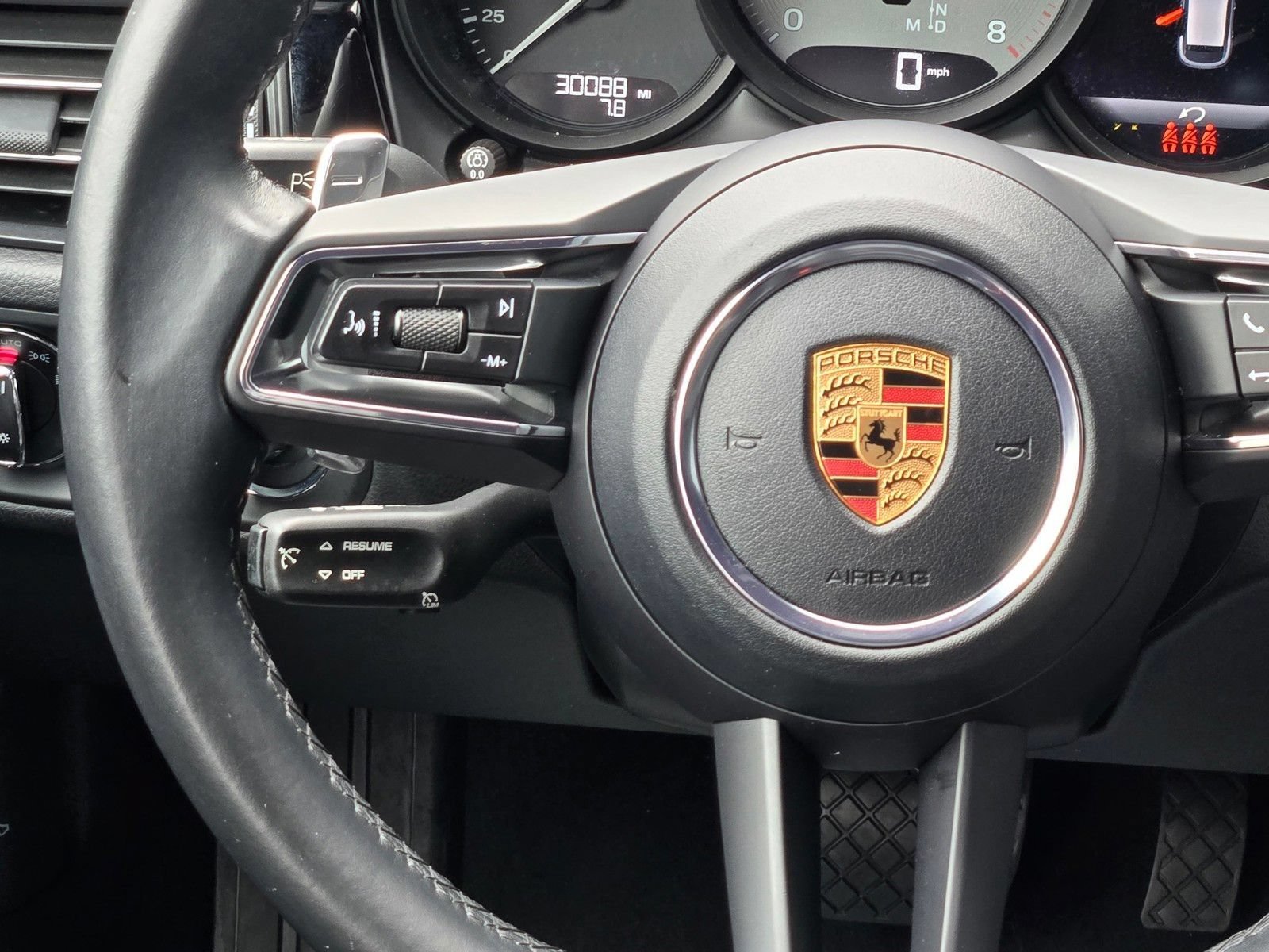 Used 2022 Porsche Macan S w/ Premium Package Plus AWD/4WD image 16