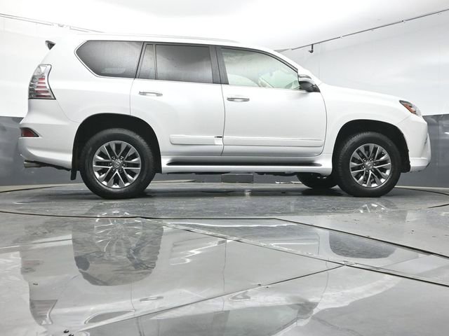 Used 2015 Lexus GX 460 Luxury image 39