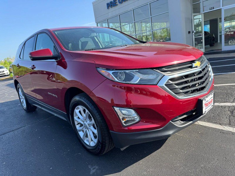 Used 2018 Chevrolet Equinox LT FWD image 2