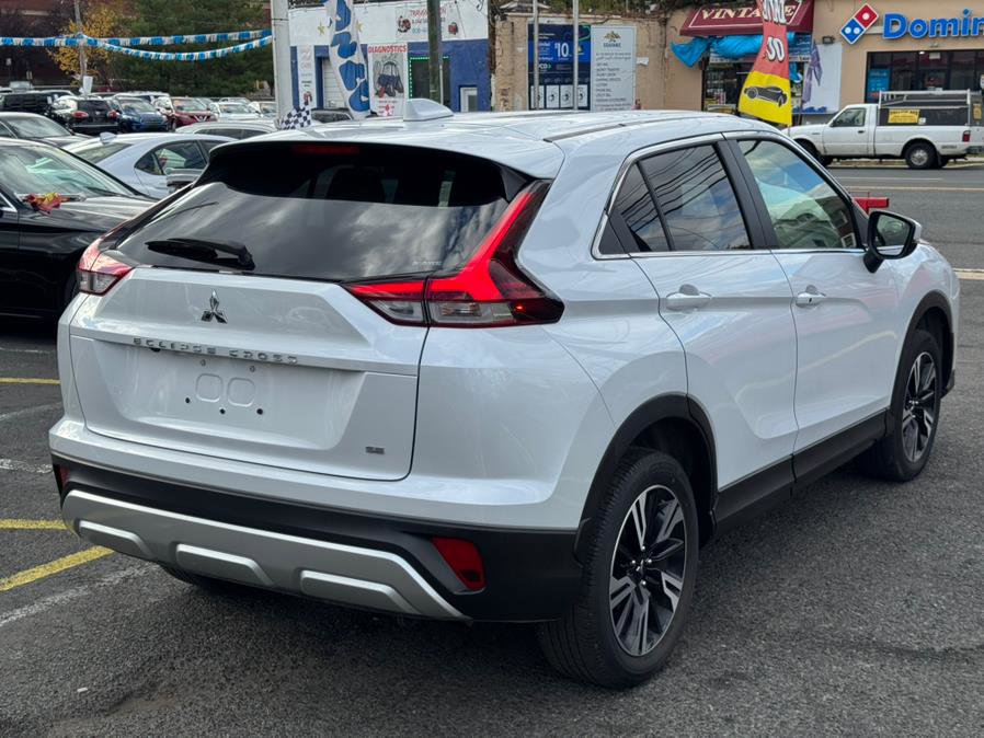 Used 2024 Mitsubishi Eclipse Cross SE image 11