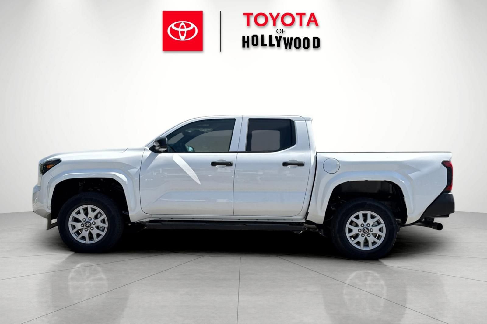 New 2026 Toyota Tacoma SR image 9