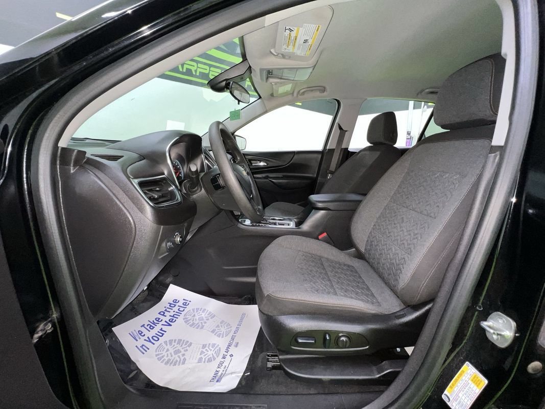 Used 2024 Chevrolet Equinox LT w/ LPO, Floor Liner Package AWD/4WD image 17