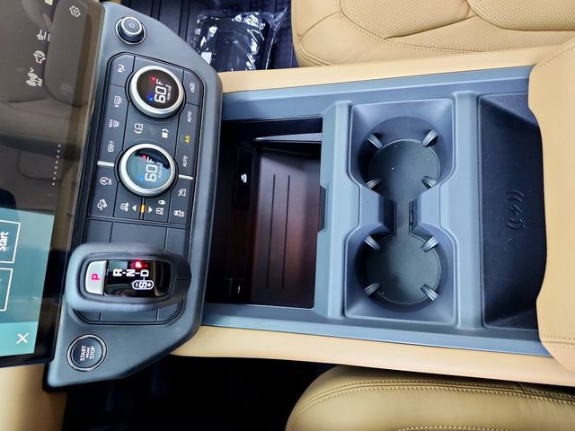 New 2026 Land Rover Defender 110 X-Dynamic SE AWD/4WD image 26