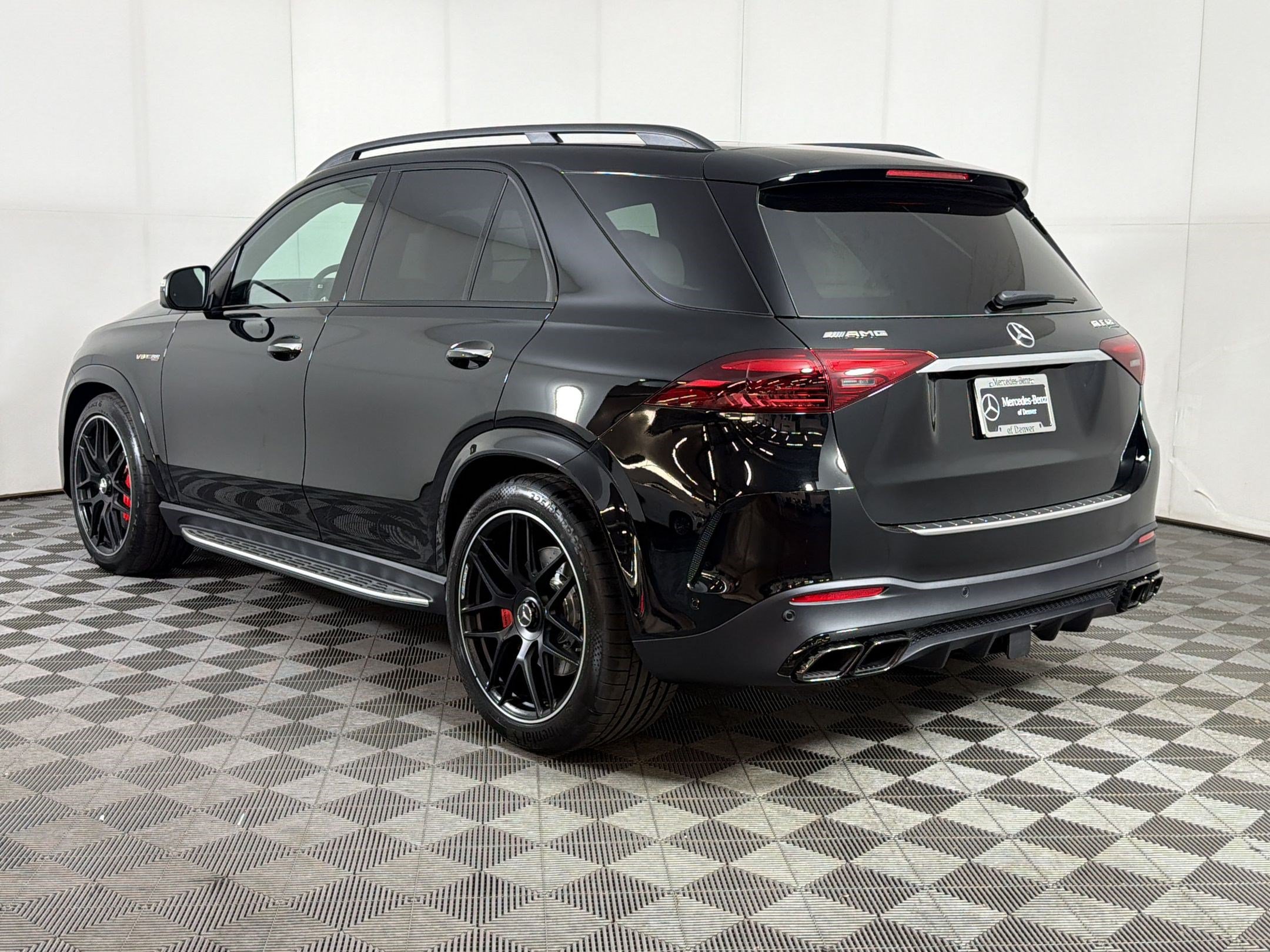 New 2026 Mercedes-Benz GLE 63 AMG S image 3
