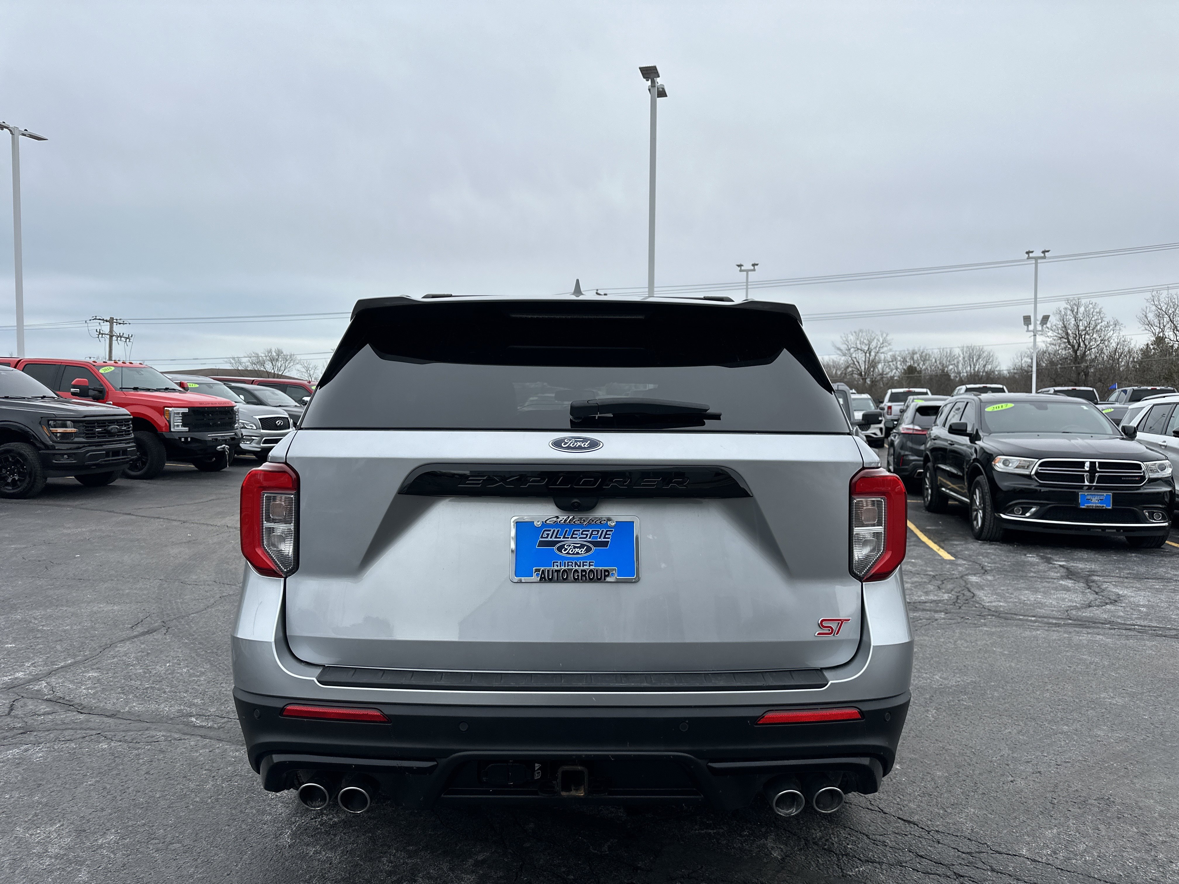 Used 2020 Ford Explorer ST w/ Premium Technology Package image 4