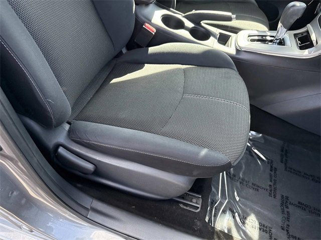 Used 2015 Nissan Sentra S image 10