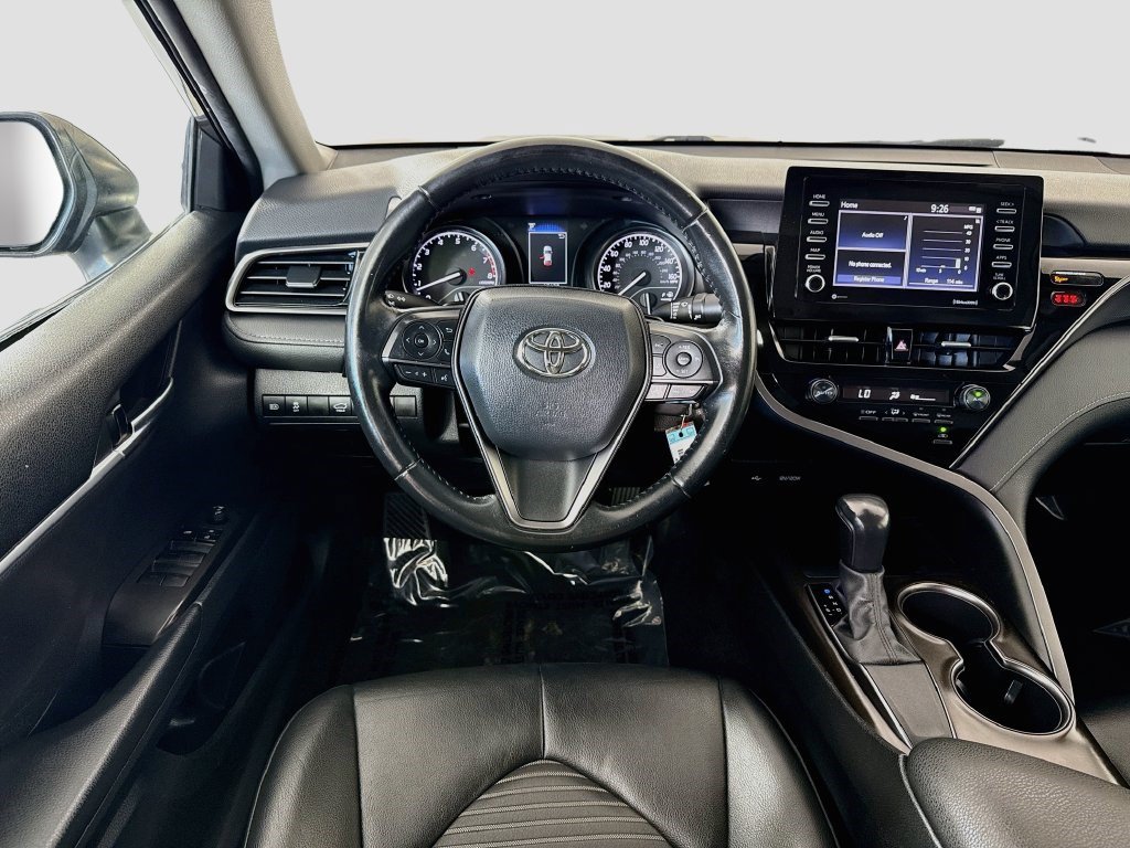 Used 2021 Toyota Camry SE FWD image 16