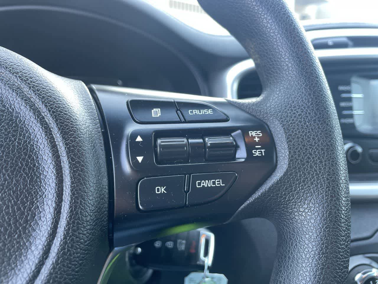 Used 2018 Kia Sorento LX AWD/4WD image 27