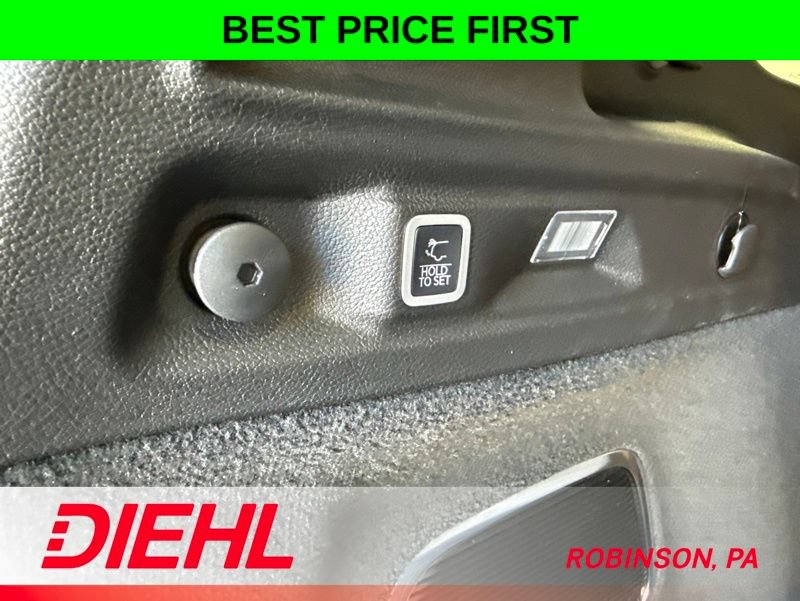 New 2026 Jeep Grand Cherokee L Summit w/ Advanced Protech Group IV AWD/4WD image 12