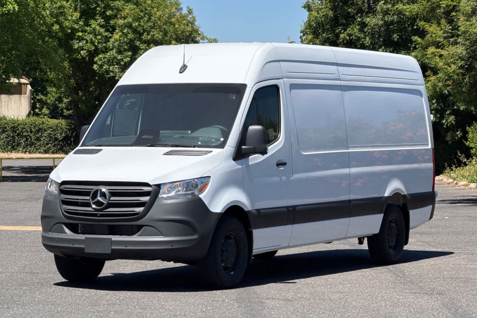 New 2026 Mercedes-Benz Sprinter 2500 image 7