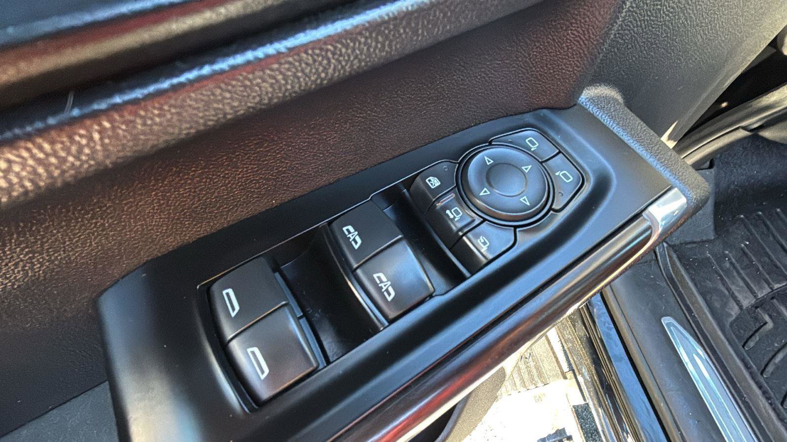 Certified 2020 GMC Sierra 2500 SLT w/ SLT Convenience Package image 24