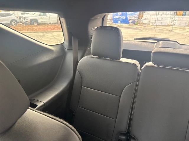 Used 2024 Chevrolet Traverse LT w/ Enhanced Driving Package image 22