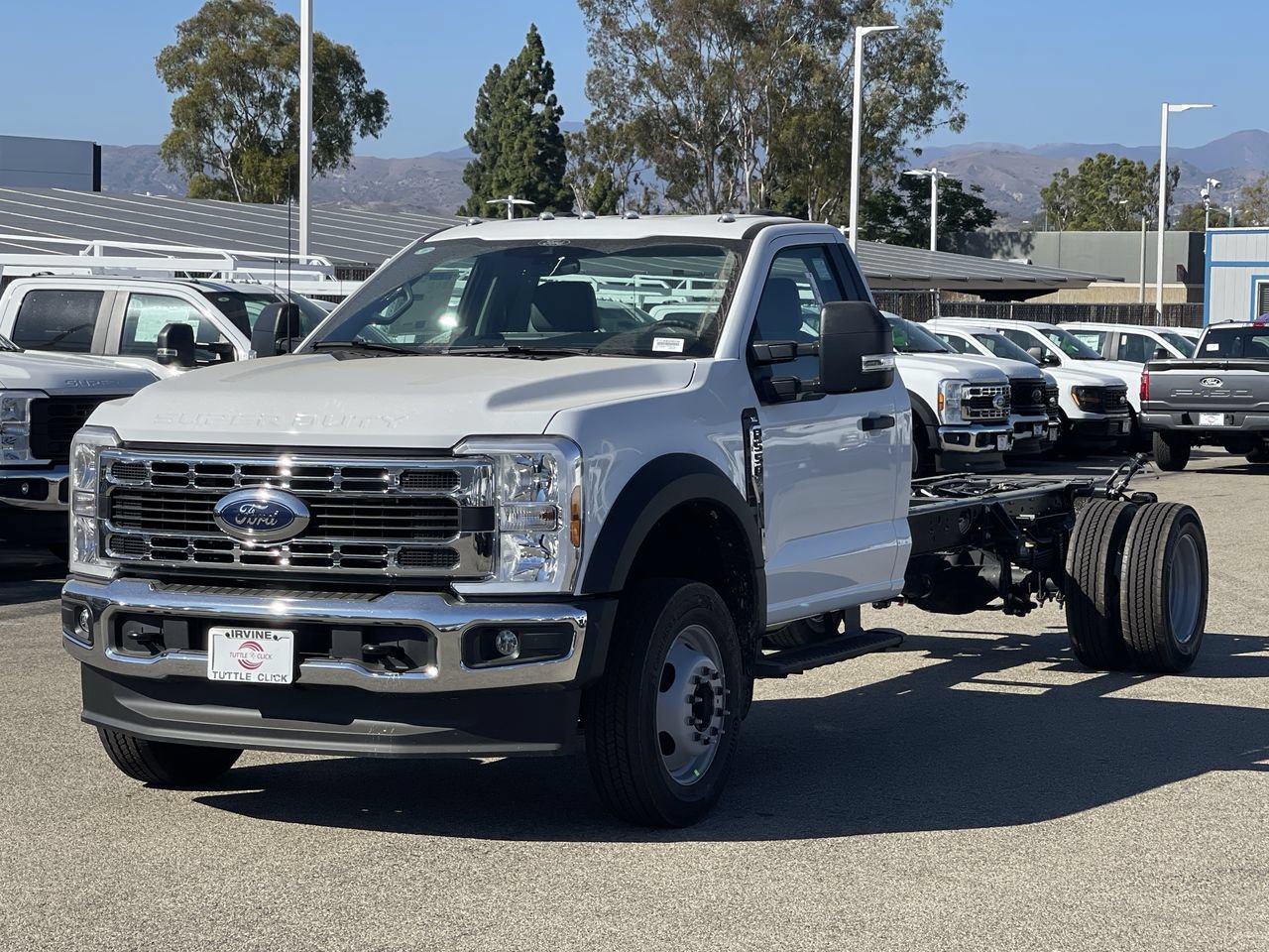 New 2026 Ford F550 2WD Regular Cab Super Duty image 3