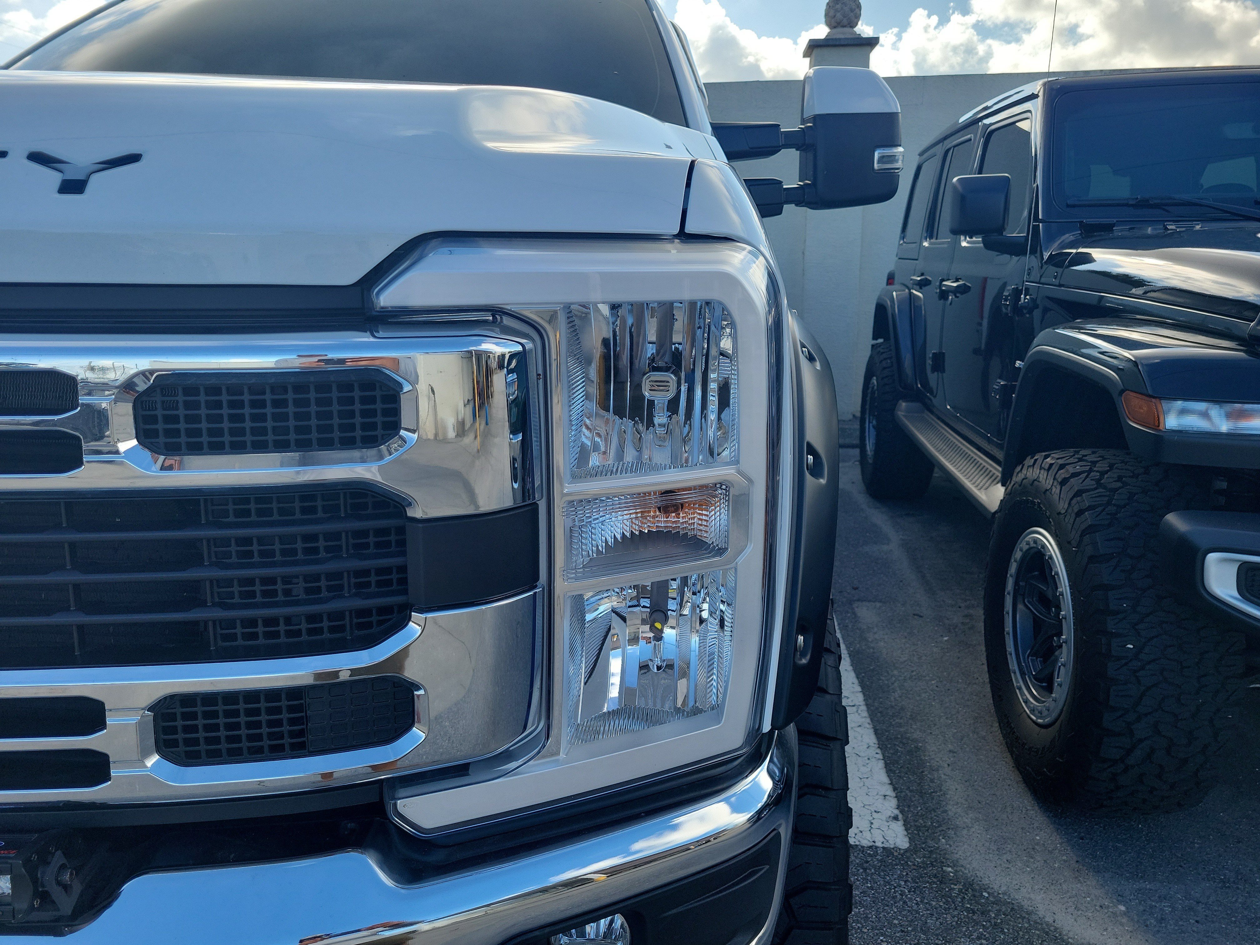 Used 2024 Ford F250 XLT AWD/4WD image 4