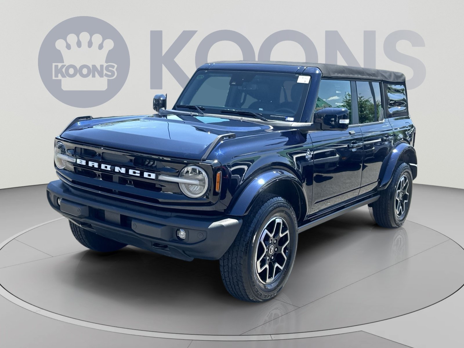 Used 2021 Ford Bronco Outer Banks AWD/4WD image 1