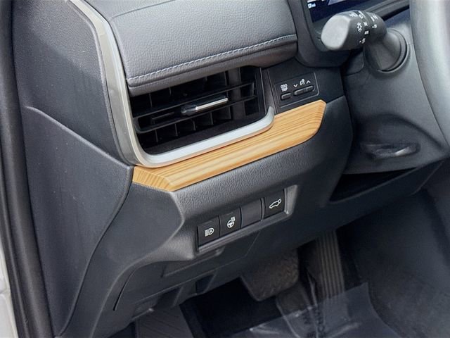 Used 2024 Toyota Grand Highlander Limited image 10