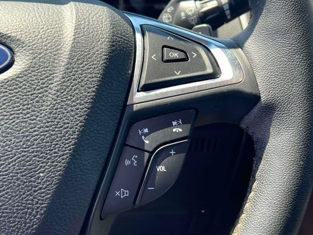 Used 2018 Ford Edge SEL w/ Equipment Group 201A AWD/4WD image 28