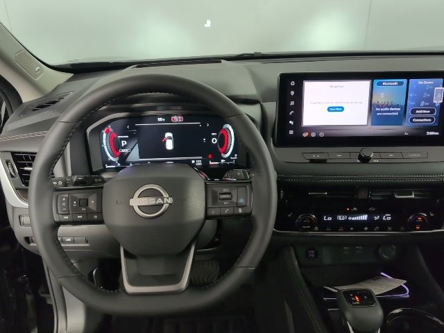 New 2026 Nissan Rogue Platinum image 11