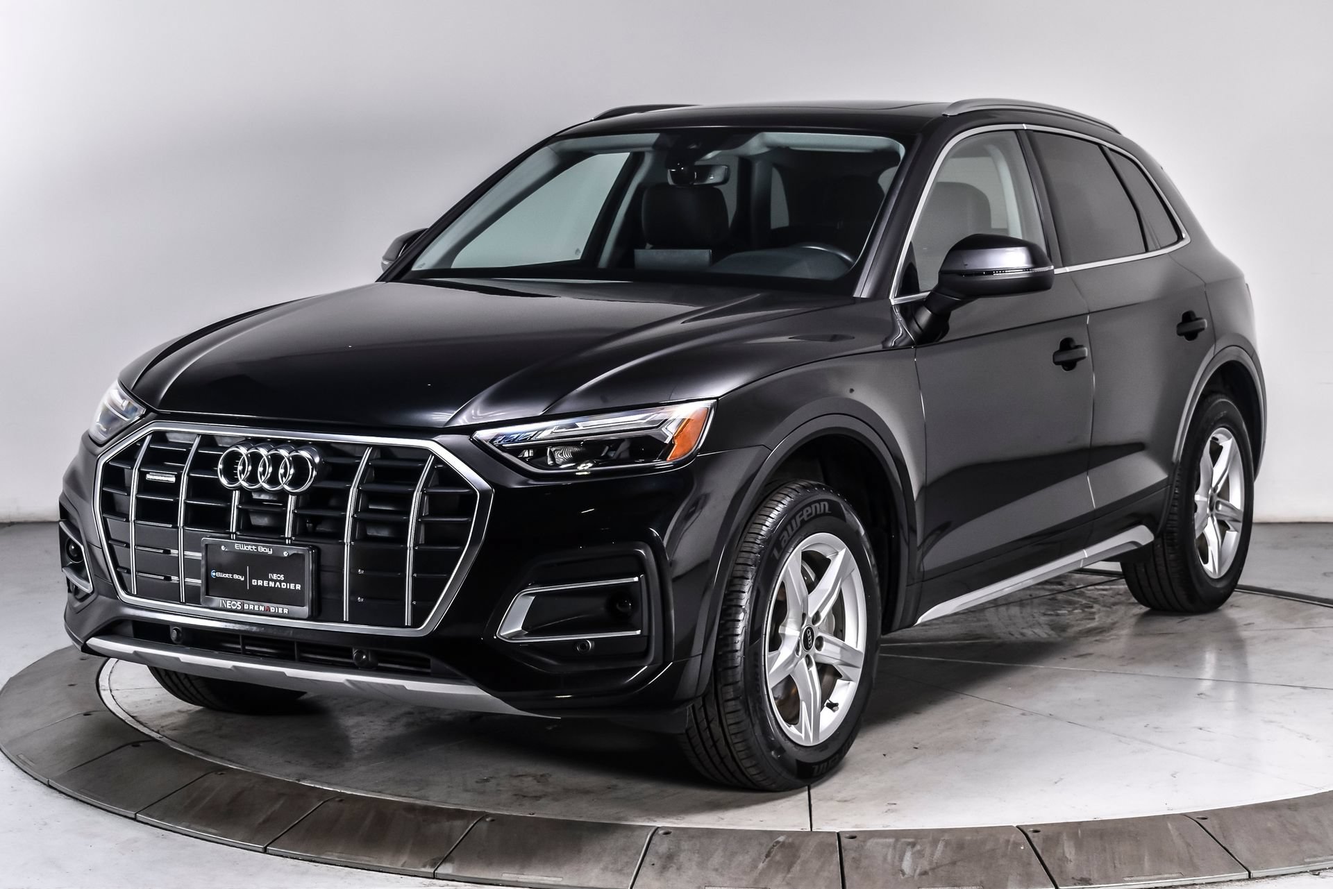Used 2023 Audi Q5 2.0T Premium AWD/4WD image 2