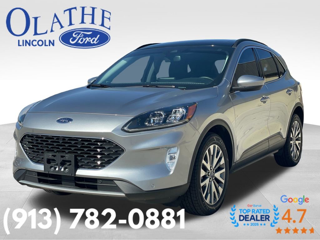 Used 2022 Ford Escape Titanium image 1
