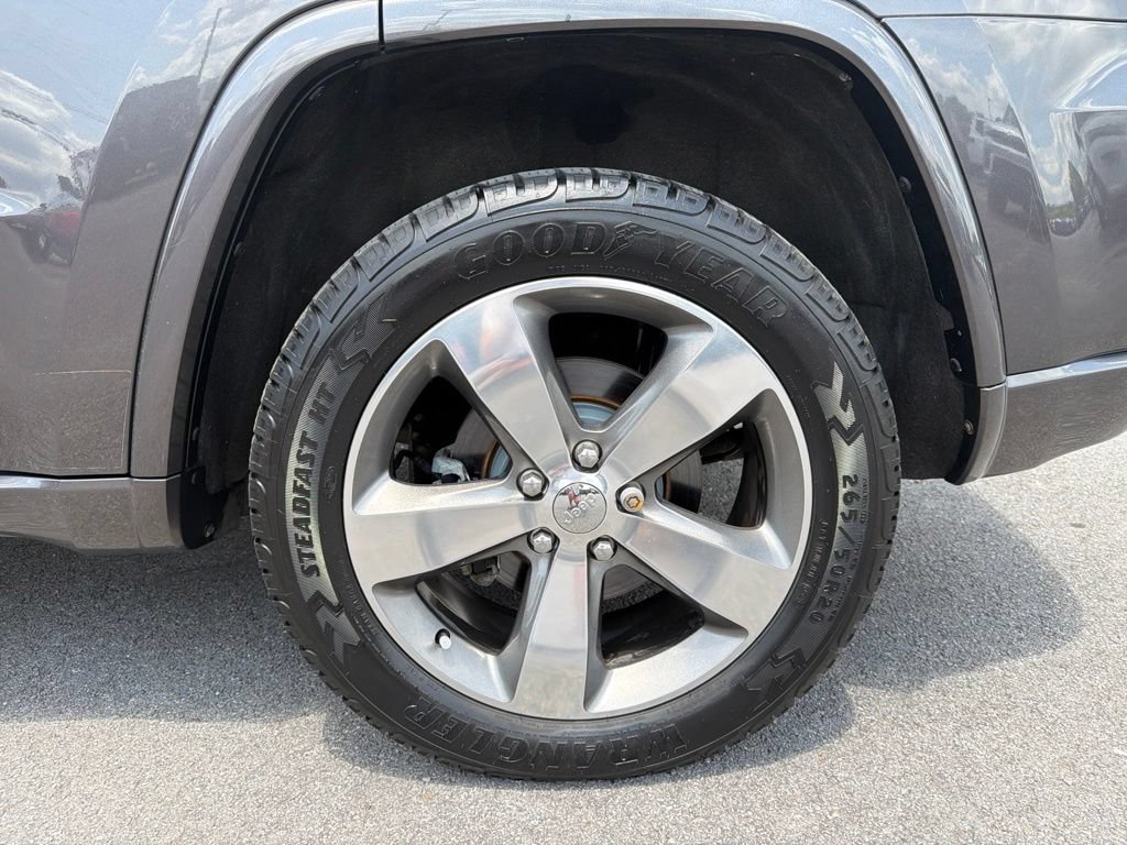 Used 2014 Jeep Grand Cherokee Overland AWD/4WD image 12