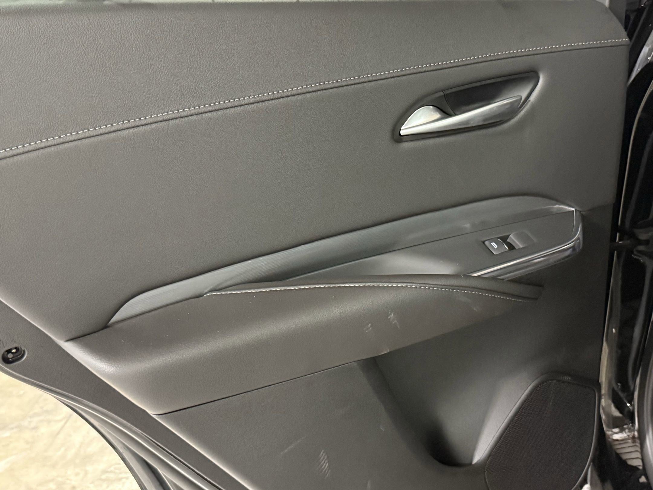 New 2025 Cadillac XT4 Premium Luxury image 34