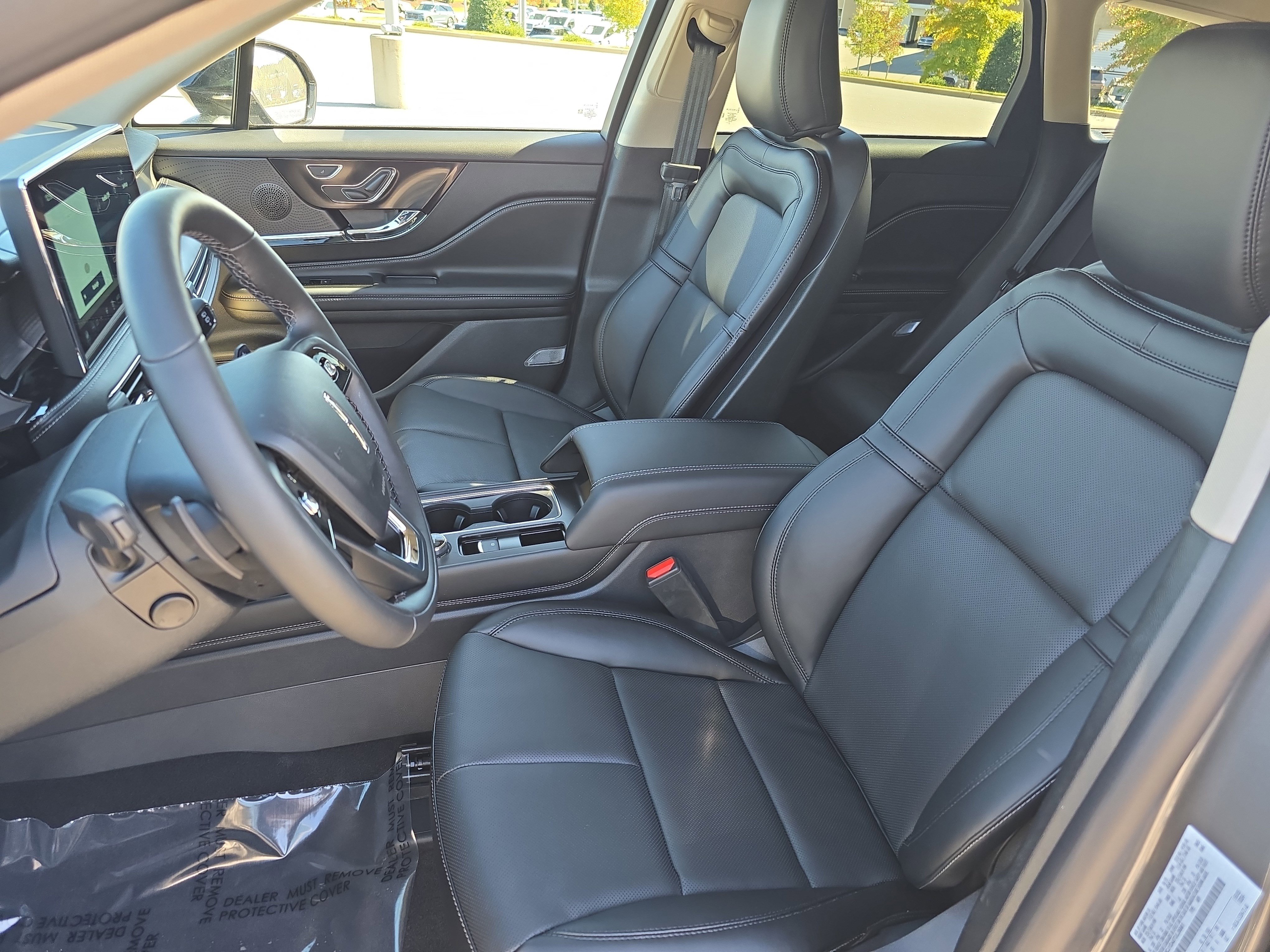 New 2026 Lincoln Corsair Premiere image 14